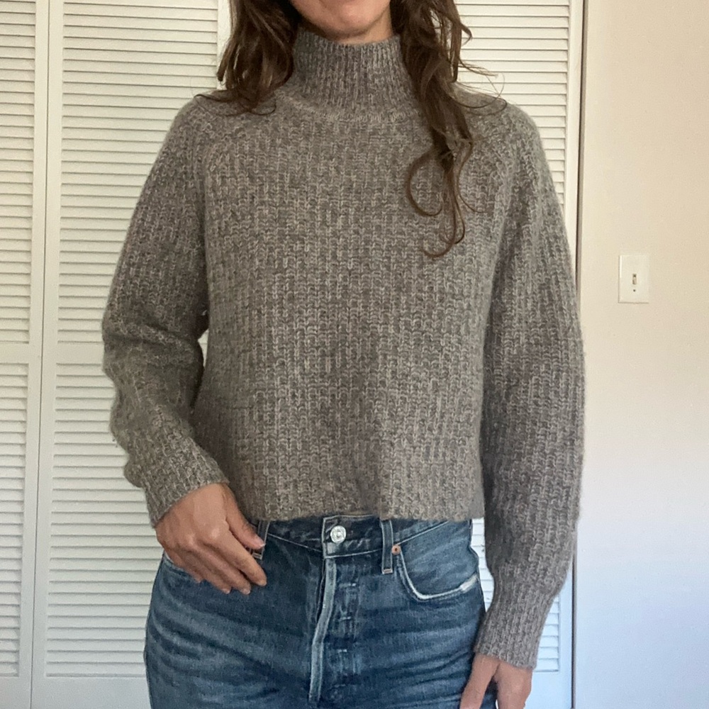 360 Cashmere Marled Cropped Cashmere Turtleneck
